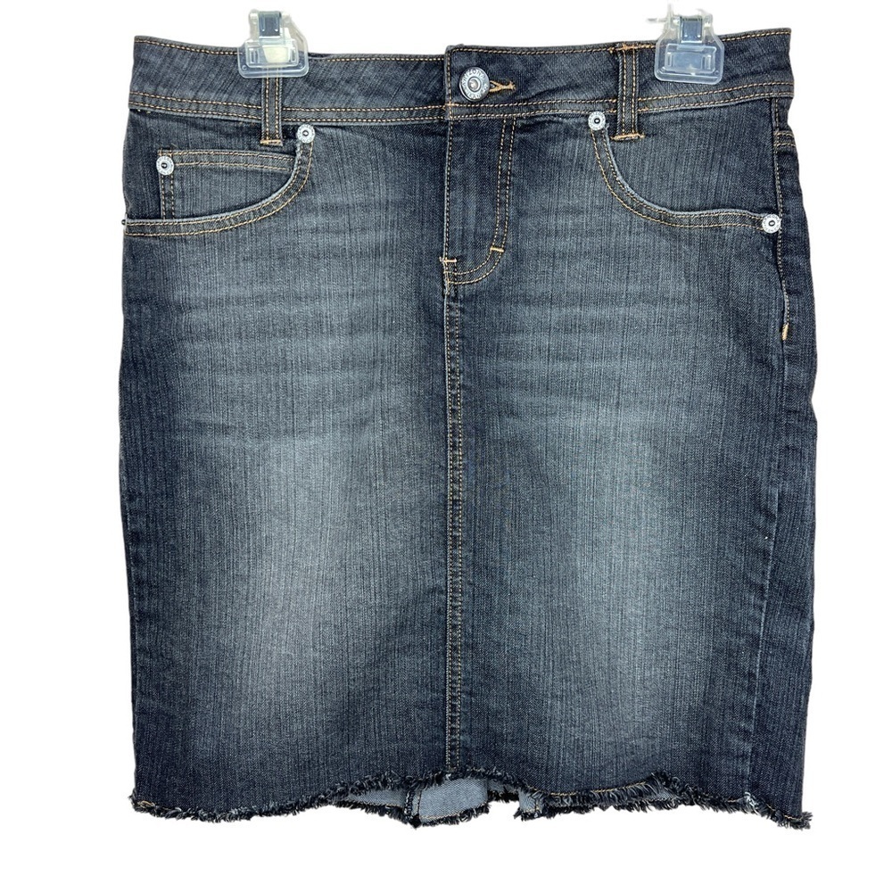 Size 7 Y2k Era Arizona Grey Studded Denim Jean Skirt Distressed Color Stretch